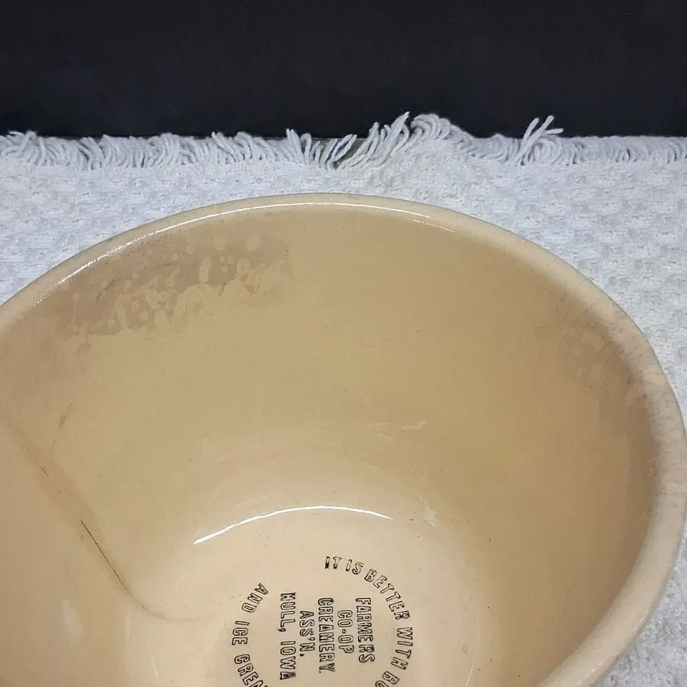 Vintage Watt pottery 6